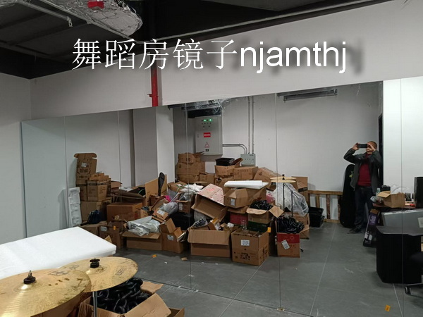 奥体健身房镜子安装_图片