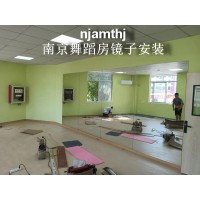 拉丁舞镜子安装